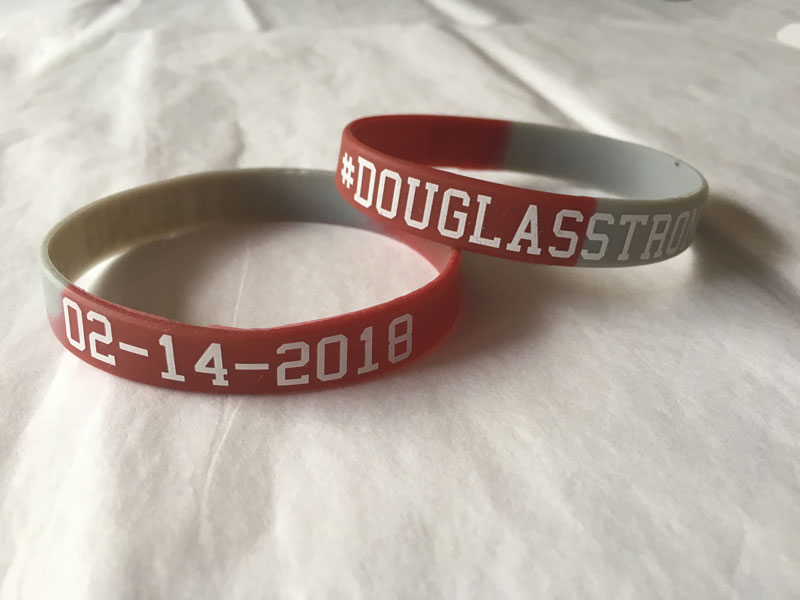 DouglasStrong Silicone Wristband - DouglasStrong.org